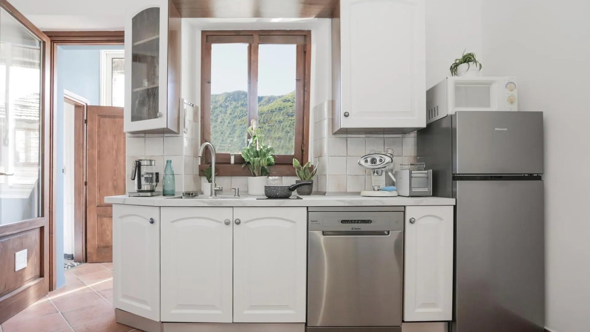 Apartament In The Historic Village - Riva Lago 10 Carate Urio